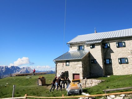 Seiser Alm: Hüttenküche ganz traditionell Seiser Alm: Hüttenküche ganz traditionell
