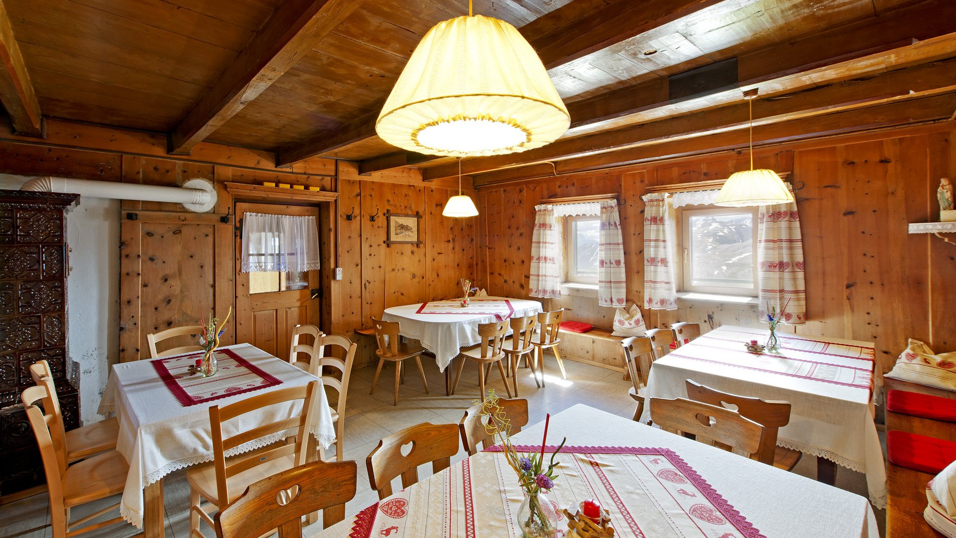 Seiser Alm: Hüttenküche ganz traditionell Seiser Alm: Hüttenküche ganz traditionell